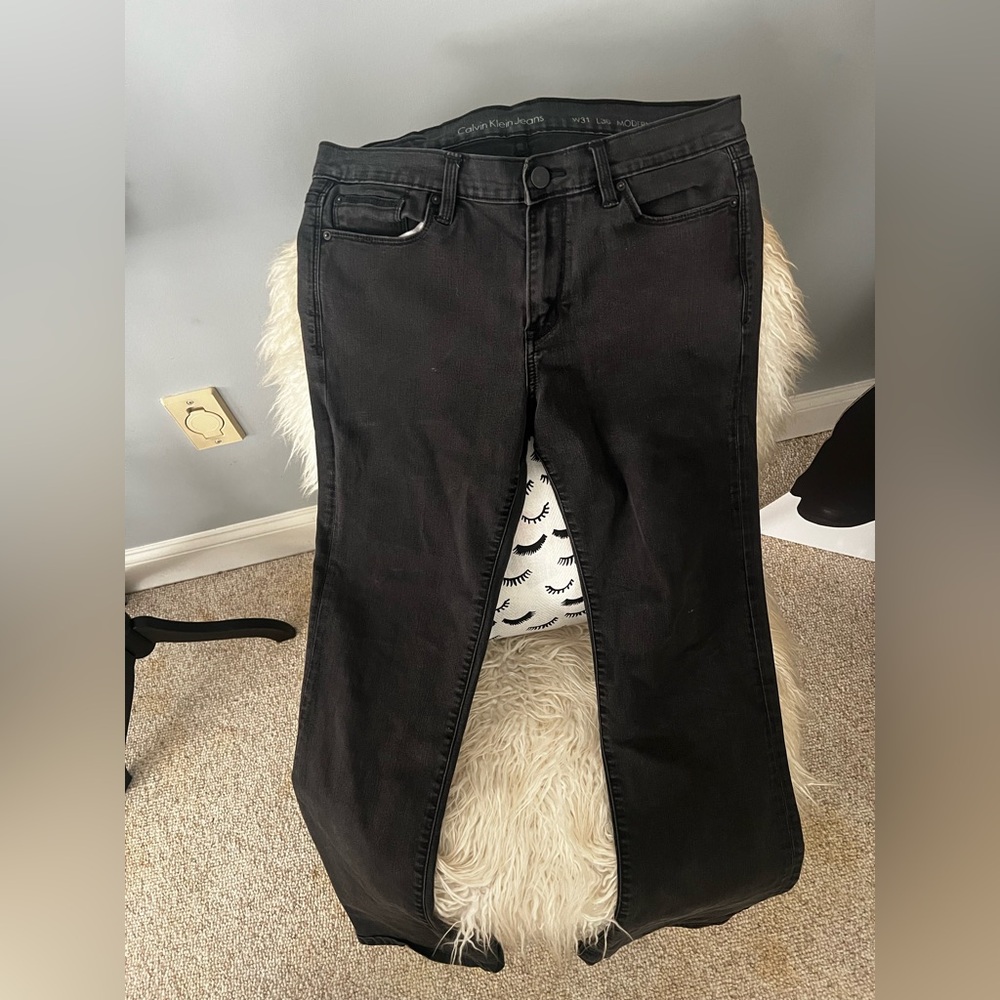 Calvin Klein Jeans Women’s Black Straight-Leg Denim